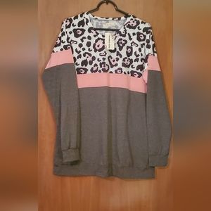 Southern Stitches Grey/Pink Leopard Top